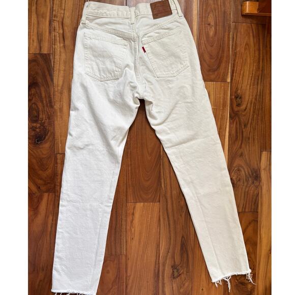 Levi's Premium 501 Jeans - Cream/Off-White - W25 L32 Raw Hem - Picture 2 of 6